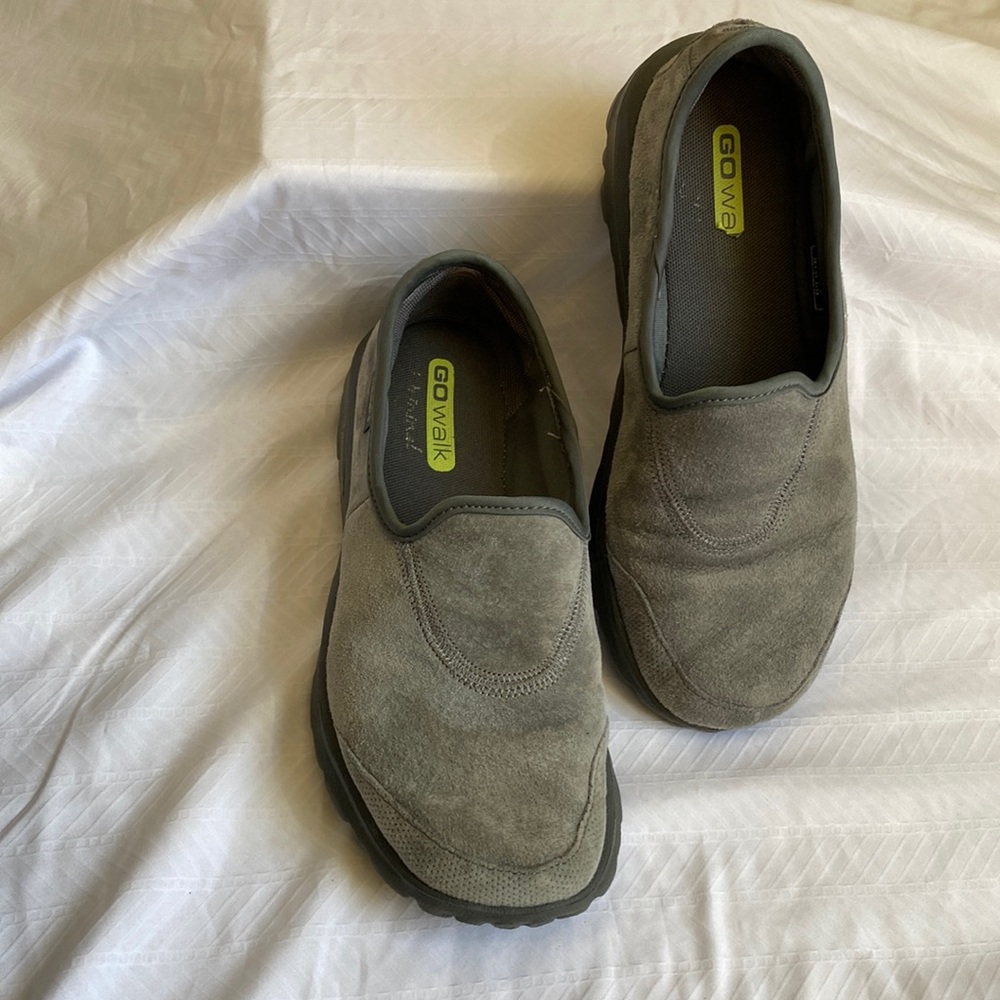 Skechers Go walk slip on suede Mocs, 6.5 women’s, lightly worn